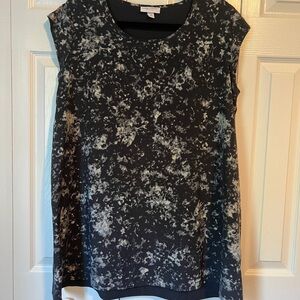 Liz Lange Black and White Blouse